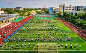 西亚卡姆30+14鲍尔33+8 步行者胜黄蜂止13连败