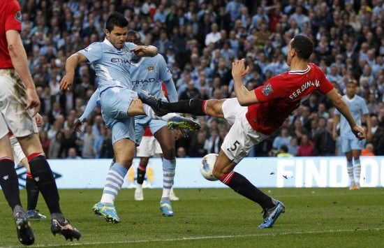 在信息不完